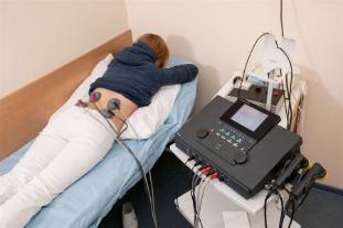 Электрофорез määratakse patsientidele ravi alaselja valu ja põletikulise protsessi cupping